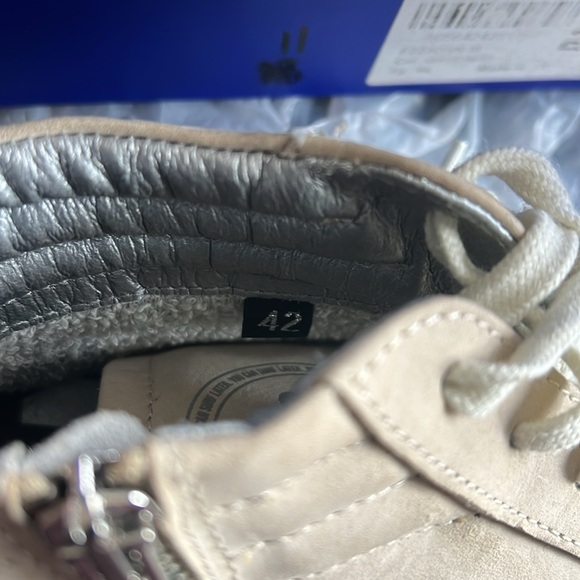 NWOT✨ P448 High-Top Sneakers 🙌🏾 BNIB - Picture 12 of 12